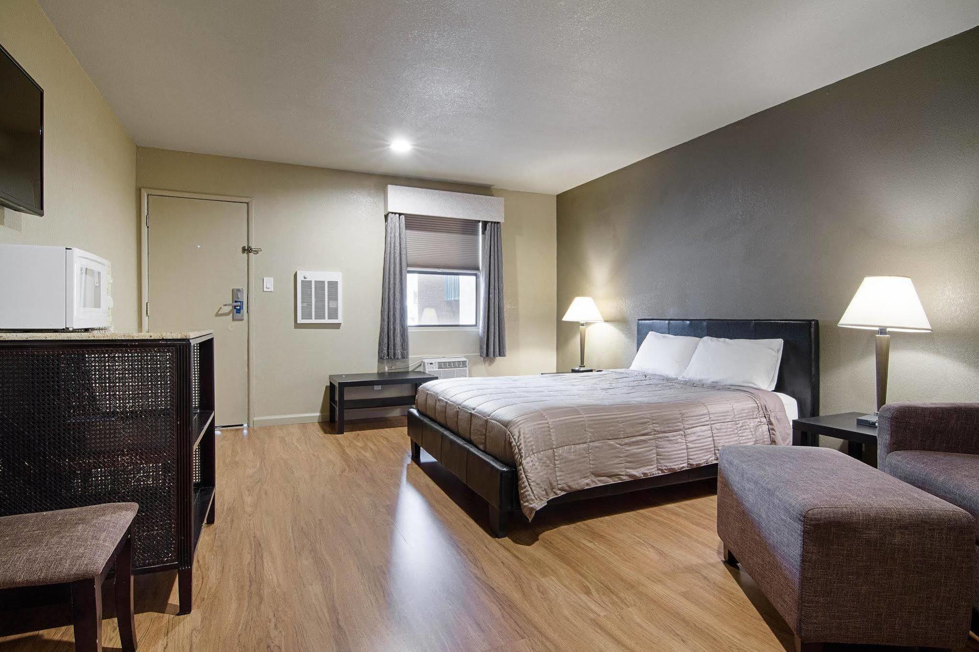Rodeway Inn Flagstaff East Route 66 Екстер'єр фото