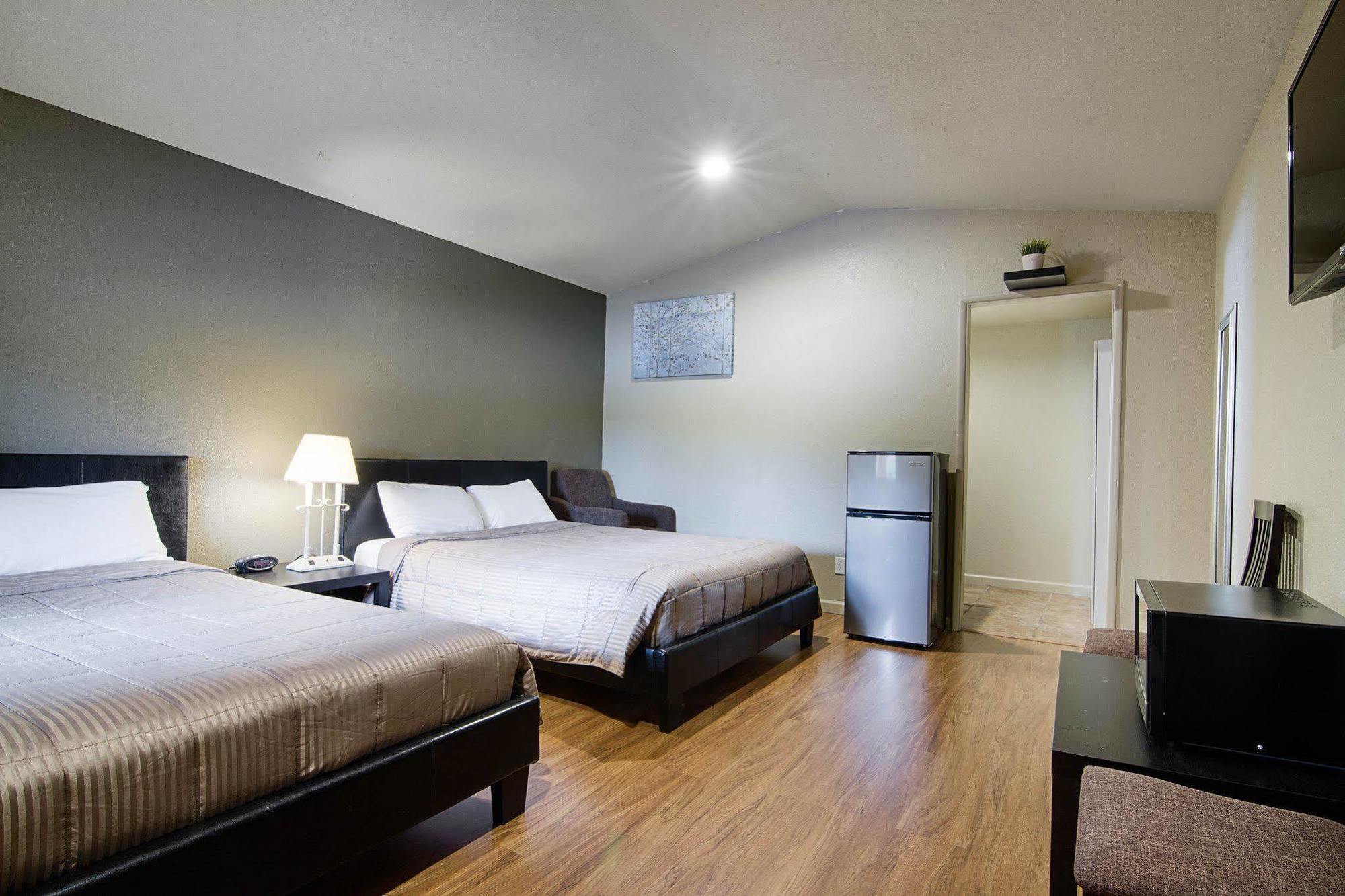 Rodeway Inn Flagstaff East Route 66 Екстер'єр фото