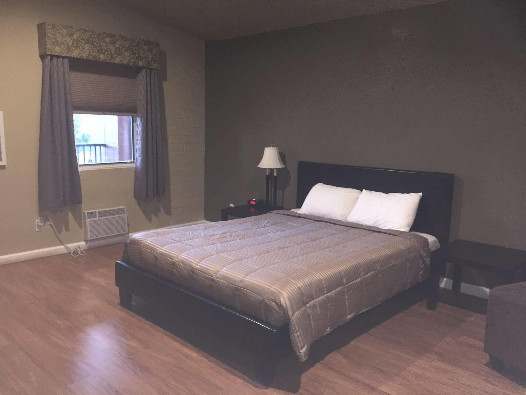Rodeway Inn Flagstaff East Route 66 Екстер'єр фото